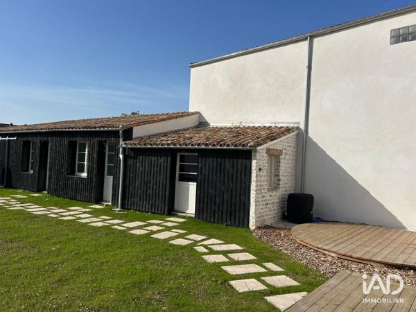 Maison à vendre 7 pièces 397 m² La Flotte