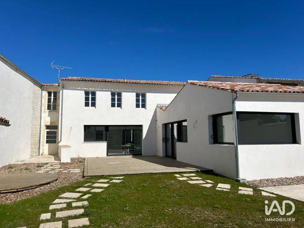 Maison à vendre 7 pièces 397 m² La Flotte