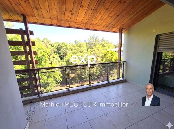 Saint-Paul / L’étang / Appartement T2 50 m2 + Varangue 25 m2 avec vue dégagée + 1 Parking