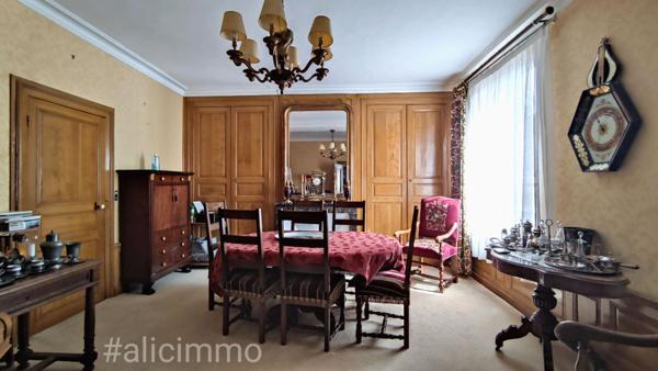 Maison Sézanne 8 pièces 252 m2