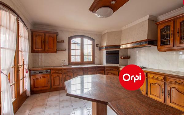 Maison à vendre    4 pièces • 112 m2 Saint-Priest
