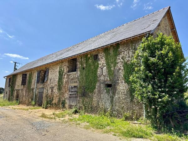 Longère à rénover avec terrain
