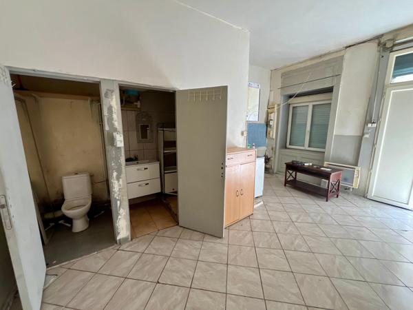 A saisir A vendre lot de 2 appartements T1 de 24m² chaqu'un proximité immediate place Chavanelle fort potentiel rentabilité ++
