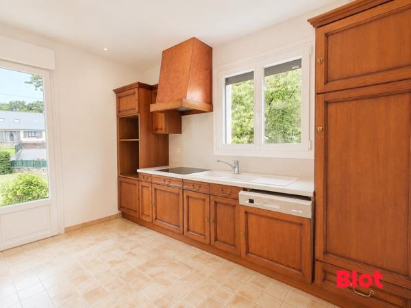 Maison 6 pièce(s)