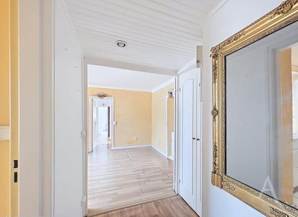 Appartement bord de Seine, 4 pièces de plus de 70 m² - Proche centre ville