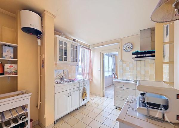 Appartement bord de Seine, 4 pièces de plus de 70 m² - Proche centre ville