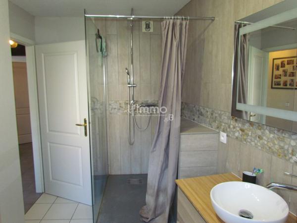 F3 avec ascenseur, balcon, garage et parking souterrain