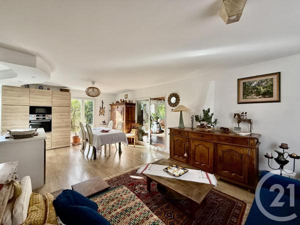 Maison à vendre  6 pièces - 165 m2 PERIGNY - 17