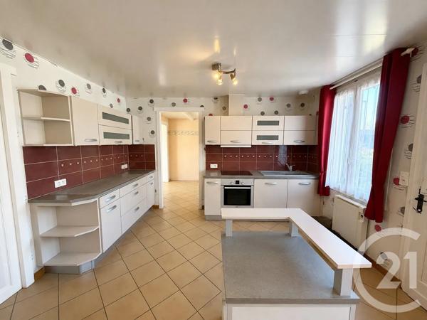 Maison à vendre  7 pièces - 140 m 2   GUISE  - 02