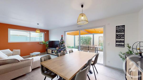 Maison à vendre  5 pièces - 91,36 m2 ST VINCENT SUR JARD - 85