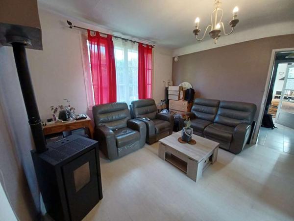 L'Aigle Maison  6 pièce(s) 115 m2 avec 5 chambres  // A SAISIR