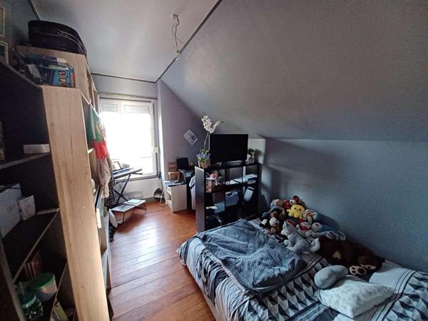 L'Aigle Maison  6 pièce(s) 115 m2 avec 5 chambres  // A SAISIR