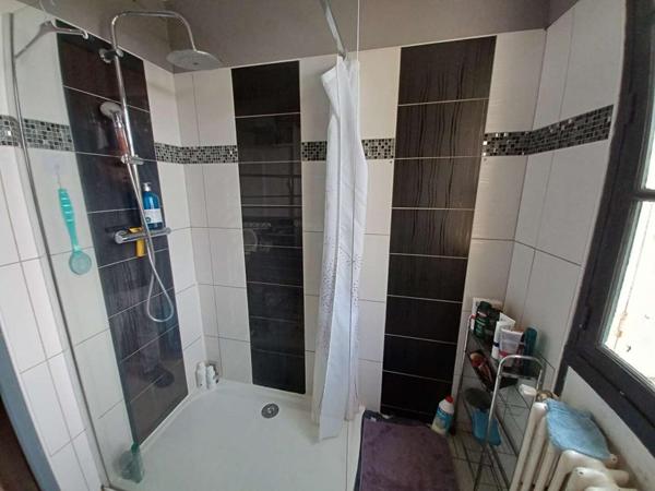 L'Aigle Maison  6 pièce(s) 115 m2 avec 5 chambres  // A SAISIR