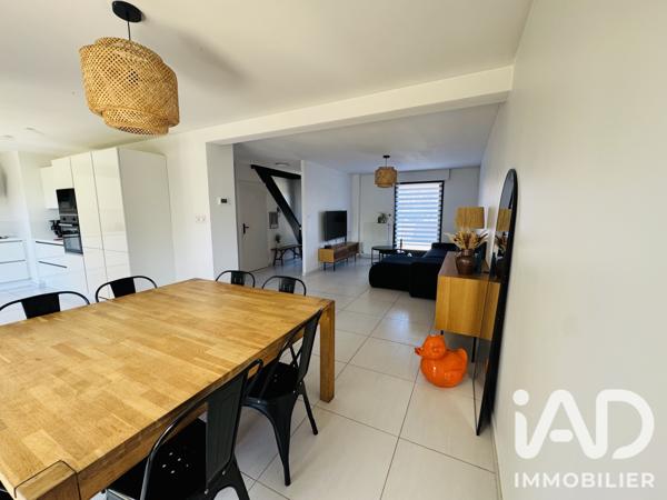 Maison à vendre 6 pièces 120 m² La Chapelle-d'Armentières
