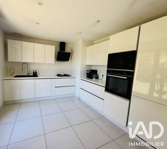 Maison à vendre 6 pièces 120 m² La Chapelle-d'Armentières