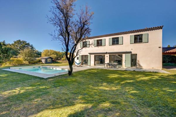 Vente Maison de luxe Aix-en-Provence 7 Pièces 200 m²