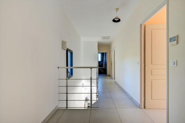 Vente Maison de luxe Aix-en-Provence 7 Pièces 200 m²