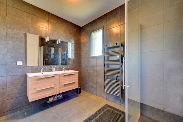 Vente Maison de luxe Aix-en-Provence 7 Pièces 200 m²