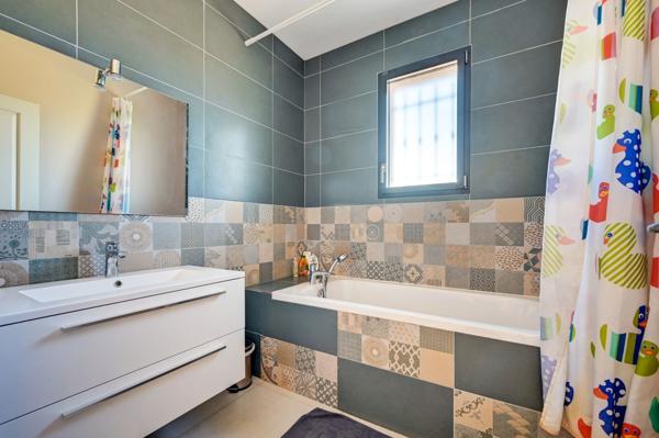 Vente Maison de luxe Aix-en-Provence 7 Pièces 200 m²
