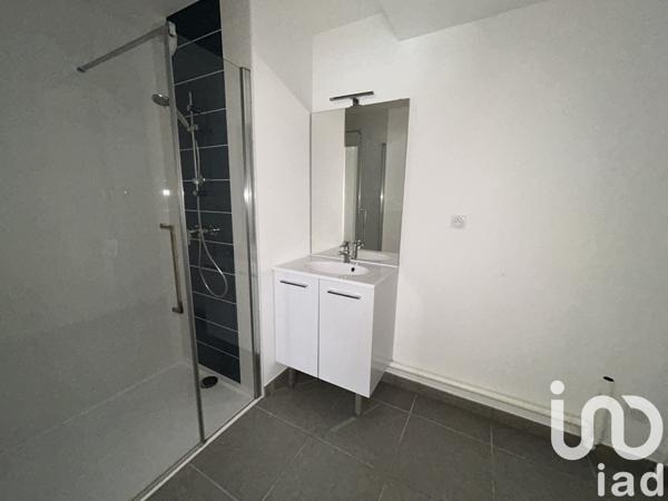 Location appartement 3 pièces 62 m² Chambray-lès-Tours