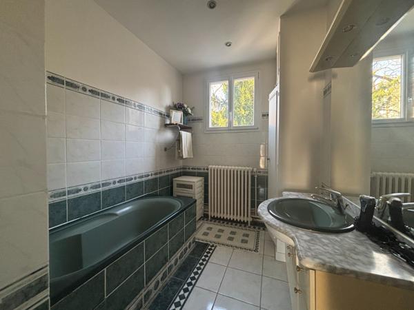 Vente Maison de luxe Olivet 7 Pièces 230 m²