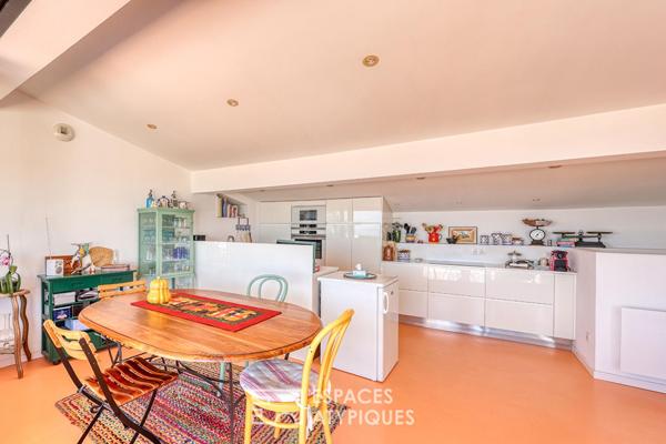 Maison de charme avec terrasse et vue mer