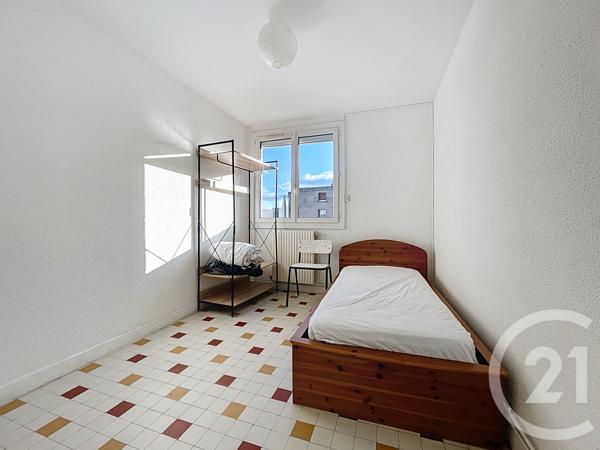 Appartement F4 à vendre  4 pièces - 63,72 m2 BAGNOLS SUR CEZE - 30