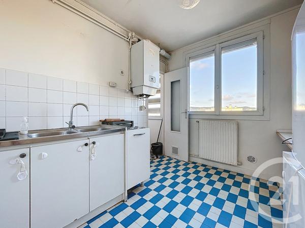Appartement F4 à vendre  4 pièces - 63,72 m2 BAGNOLS SUR CEZE - 30