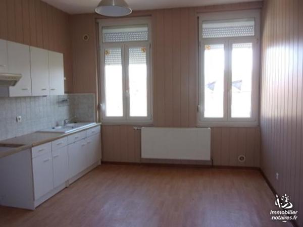 UNE MAISON A USAGE D'HABITATION