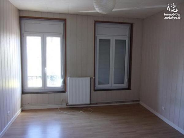 UNE MAISON A USAGE D'HABITATION