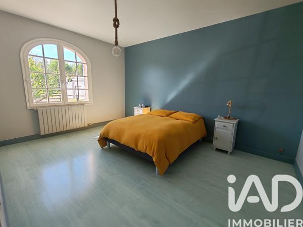 Maison à vendre 6 pièces 207 m² Créon