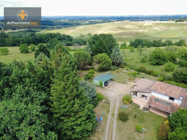 Vente                                                      Maison
                        
                     5 pièces                      146 m2                     à Casteljaloux