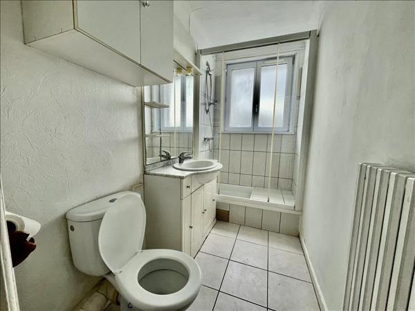 Appartement à louer 530 € CC BREST 2 p 38 m² DPE D