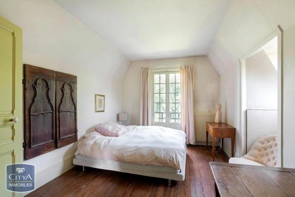 Maison à vendre 9 pièces 213m²