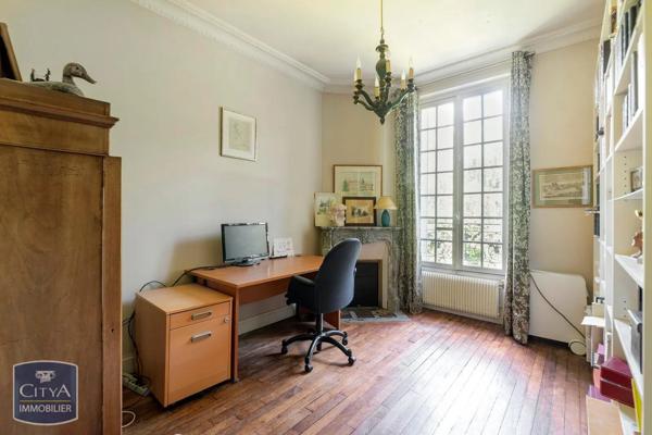 Maison à vendre 9 pièces 213m²