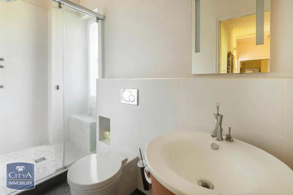 Maison à vendre 9 pièces 213m²