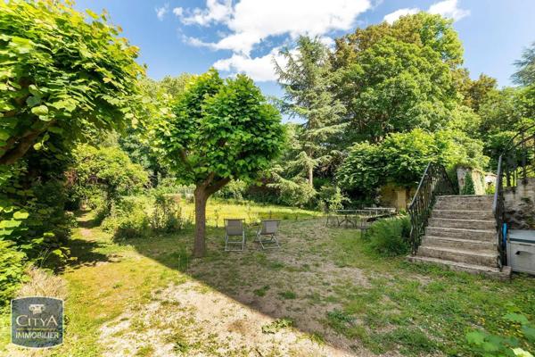 Maison à vendre 9 pièces 213m²