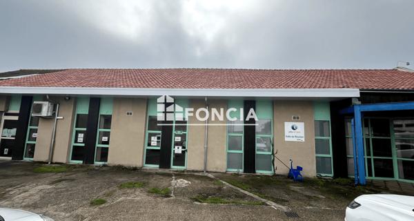 À vendre Maison 4 pièces 303 m² - Bergerac 24100