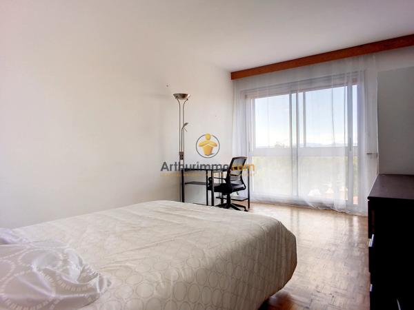 Location                                                      Chambre
                        
                     5 pièces                      107 m2                     à Perpignan