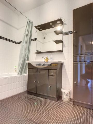 Location                                                      Chambre
                        
                     5 pièces                      107 m2                     à Perpignan