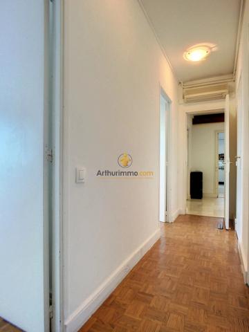 Location                                                      Chambre
                        
                     5 pièces                      107 m2                     à Perpignan