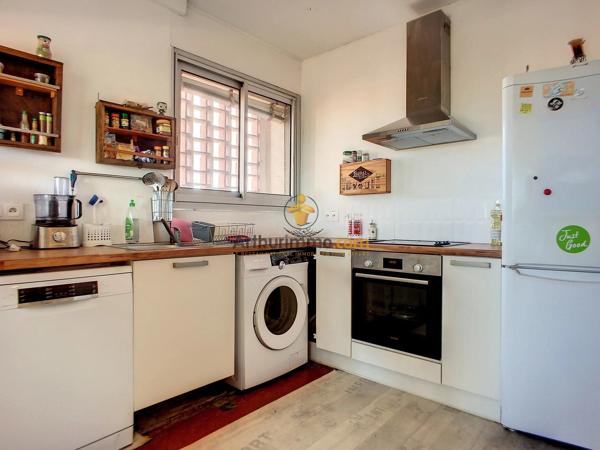 Location                                                      Chambre
                        
                     5 pièces                      107 m2                     à Perpignan