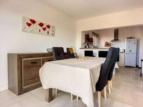Location                                                      Chambre
                        
                     5 pièces                      107 m2                     à Perpignan