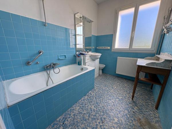 Maison 4 chambres à rénover, proche commerces
