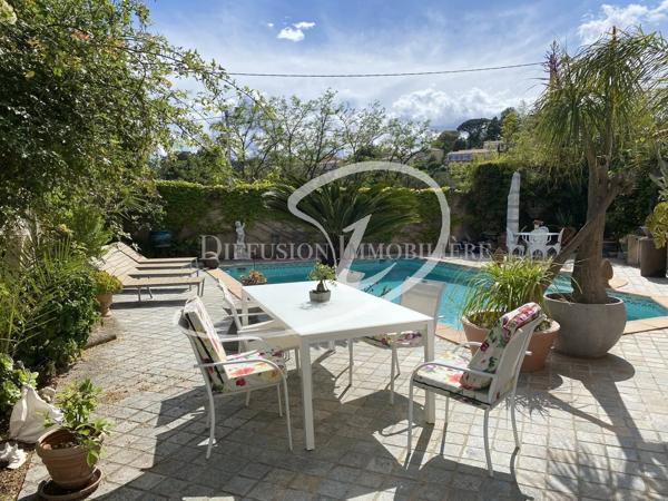 Vente immobilière : Maison à Nice , quartier Fabron 6 pièces 214 m² 1 280 000 €- Diffusion Immobilière.