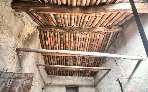 Maison à vendre    3 pièces •  Barjac