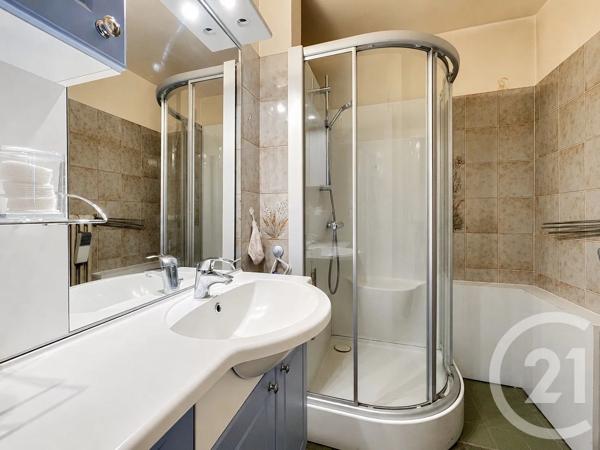 Appartement F3 à vendre  3 pièces - 70,67 m 2   VANDOEUVRE LES NANCY  - 54