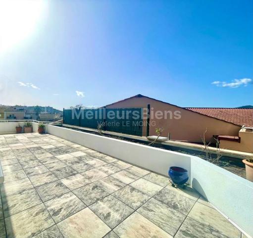Le Cannet-dernier étage 125m2-80m2 de terrasse garage- parking aperçu mer
