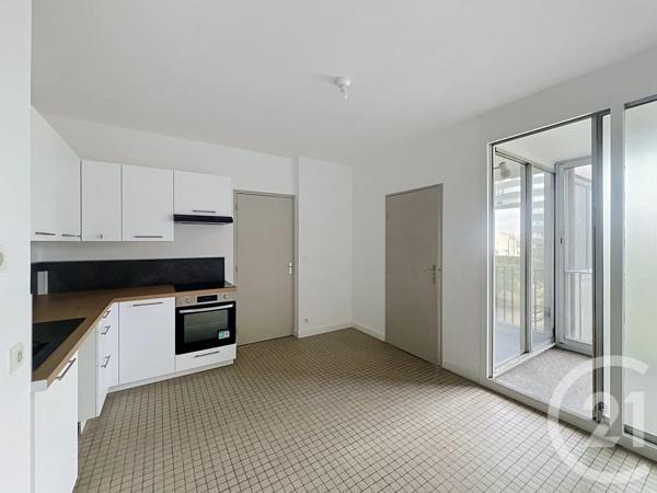 Appartement F5 à vendre  6 pièces - 103,25 m 2   VANDOEUVRE LES NANCY  - 54