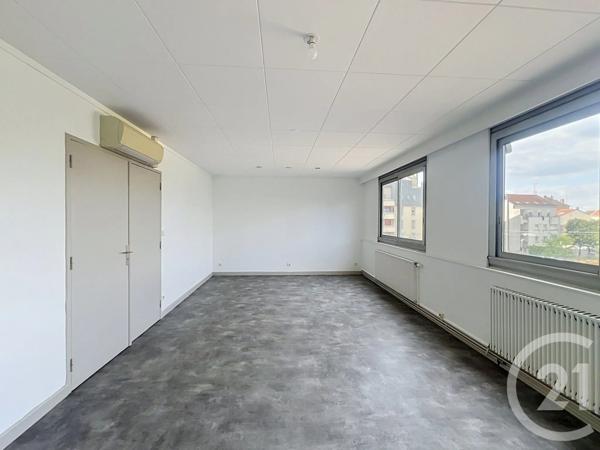 Appartement F5 à vendre  6 pièces - 103,25 m 2   VANDOEUVRE LES NANCY  - 54